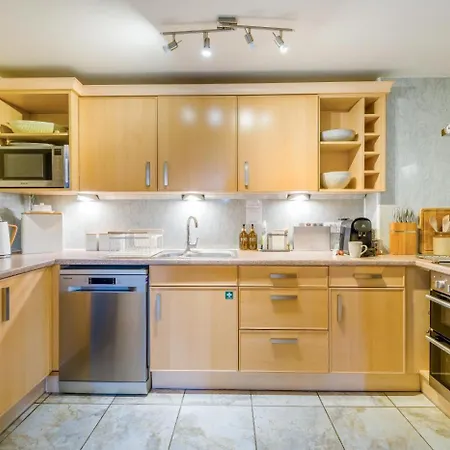 Nyaraló 2 Bed In Oc-b42733 *